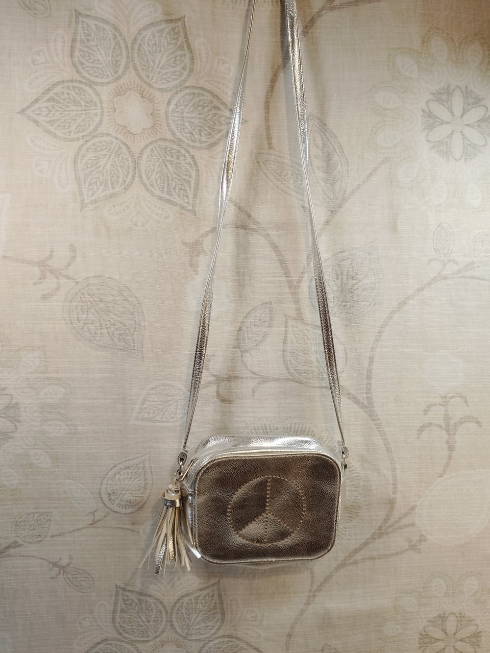 Capelli of New York Metallic Silver Kids Crossbody Bag with Peace Sign
